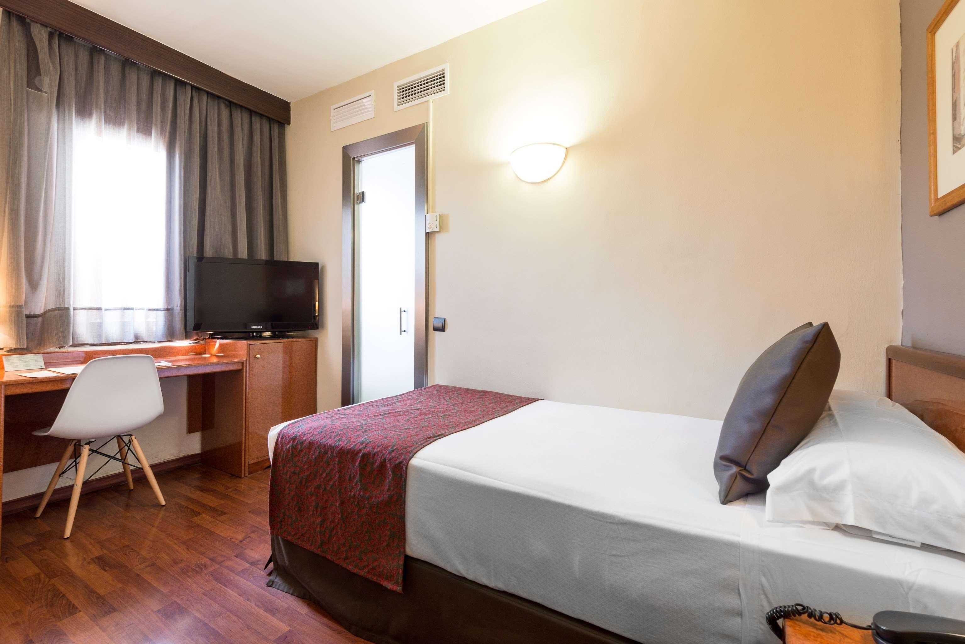 Hotel Catalonia Castellnou Barcellona